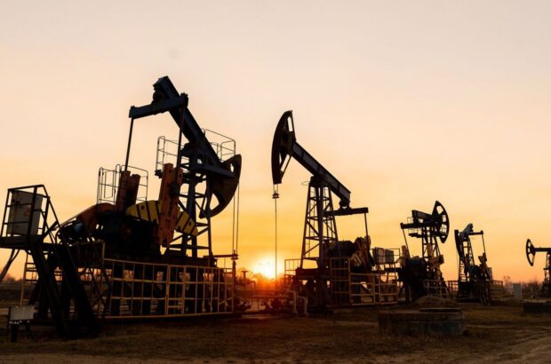 Остановка поставки нефти через Усть-Лугу: что известно об атаке на насосную станцию?
