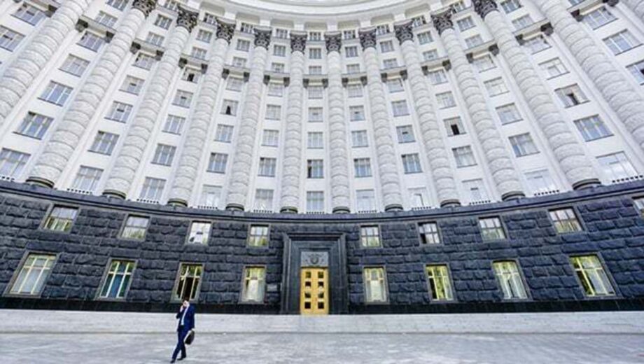 Кабмін схвалив звільнення голів Сумської та Луганської областей