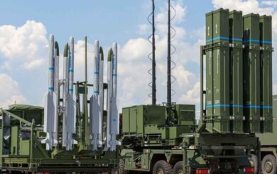 Німеччина передасть Україні 100 керованих ракет IRIS-T для посилення ППО