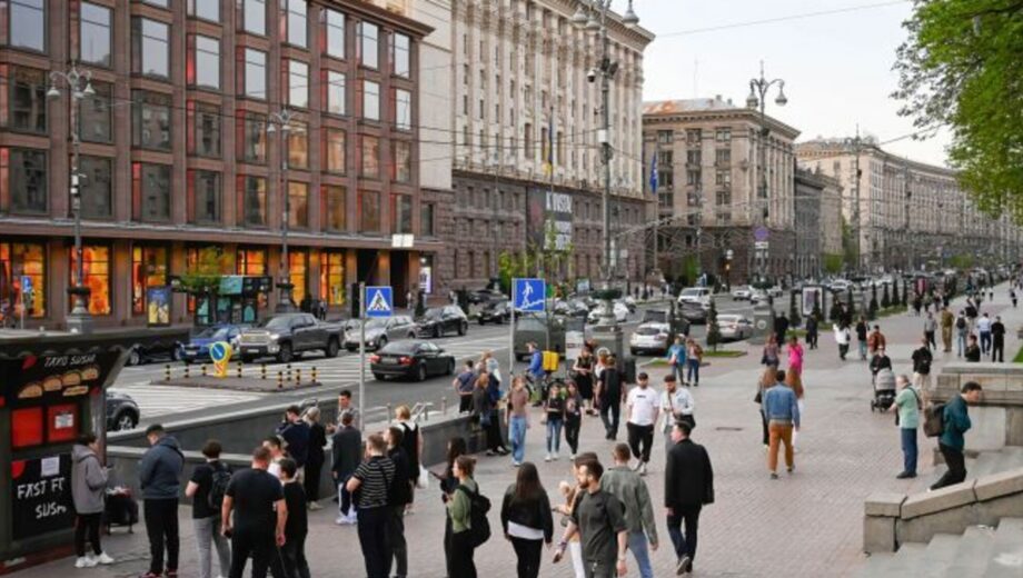 В центре Киева частично перекроют Крещатик: когда ограничат движение и что следует знать водителям