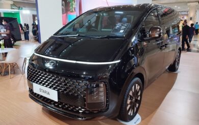Hyundai Staria для АРМА за 2,7 млн: подряд получила фирма с орбиты Порошенко