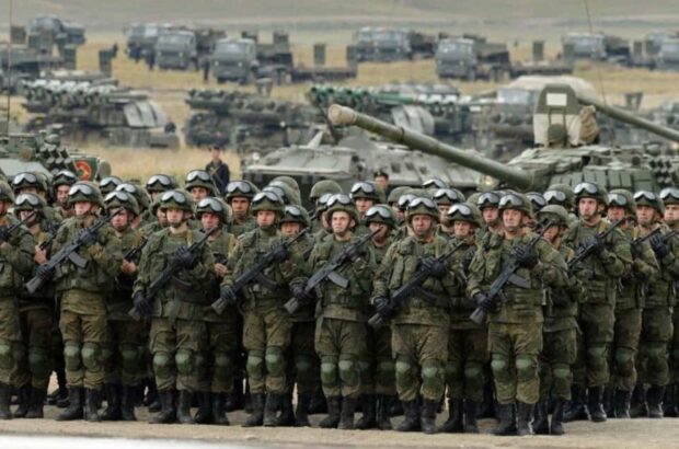 ЗС рф зайняли Селидове, оточивши українські сили, та захопили Вишневе