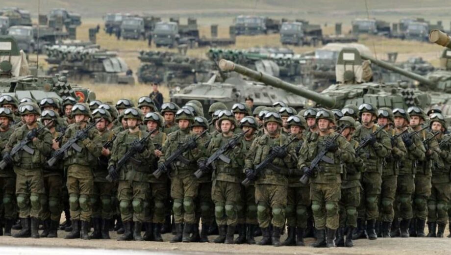 ВС РФ заняли Селидово, окружив украинские силы, и захватили Вишневое.