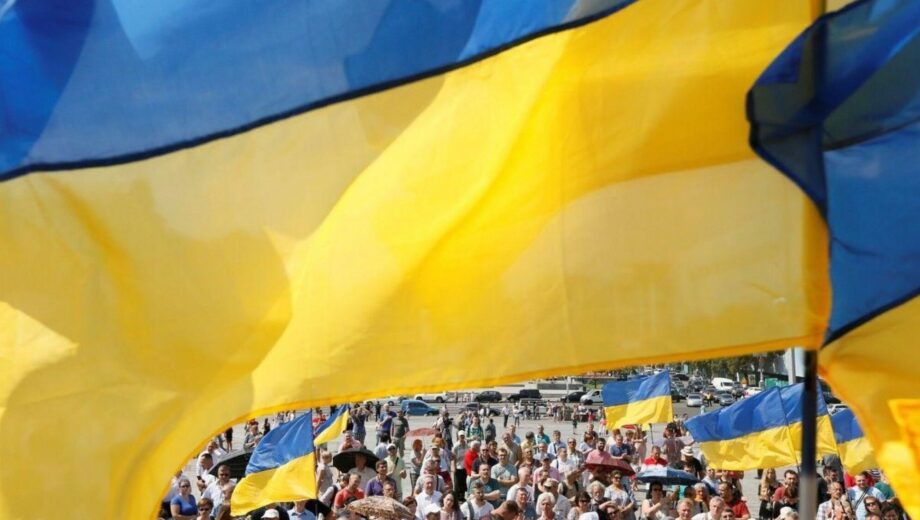 Сколько украинцев готовы бороться с рф даже без поддержки США: данные КМИС