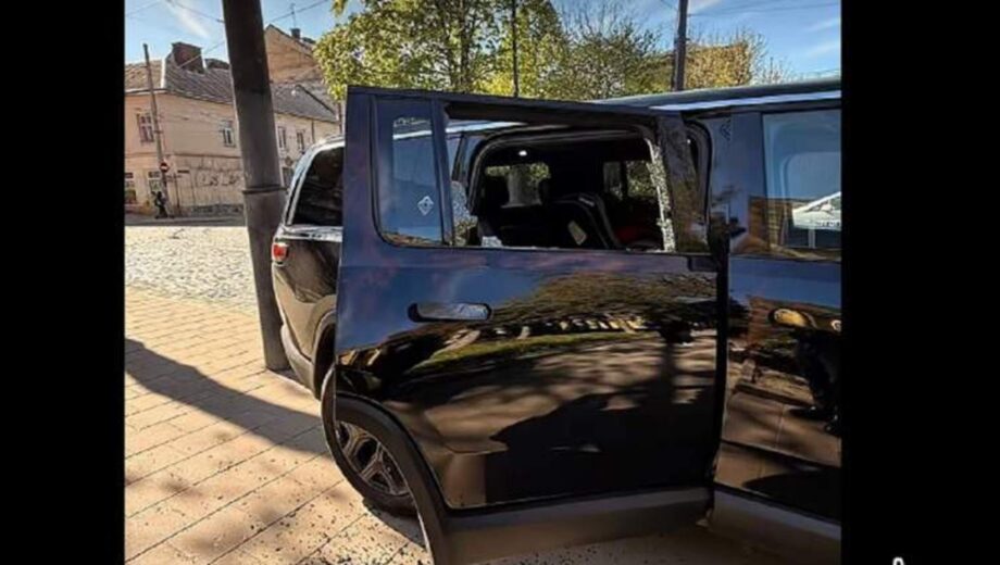 У Львові пограбували депутата Назарія Островського: з авто викрали тисячі євро та ноутбук