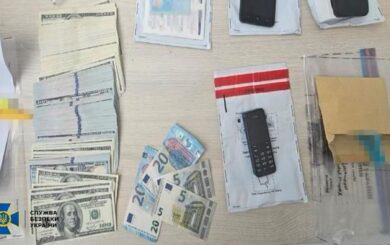 СБУ і Нацполіція знешкодили агентурну групу ФСБ, яка готувала підпали торгових центрів у Євросоюзі (ВІДЕО)