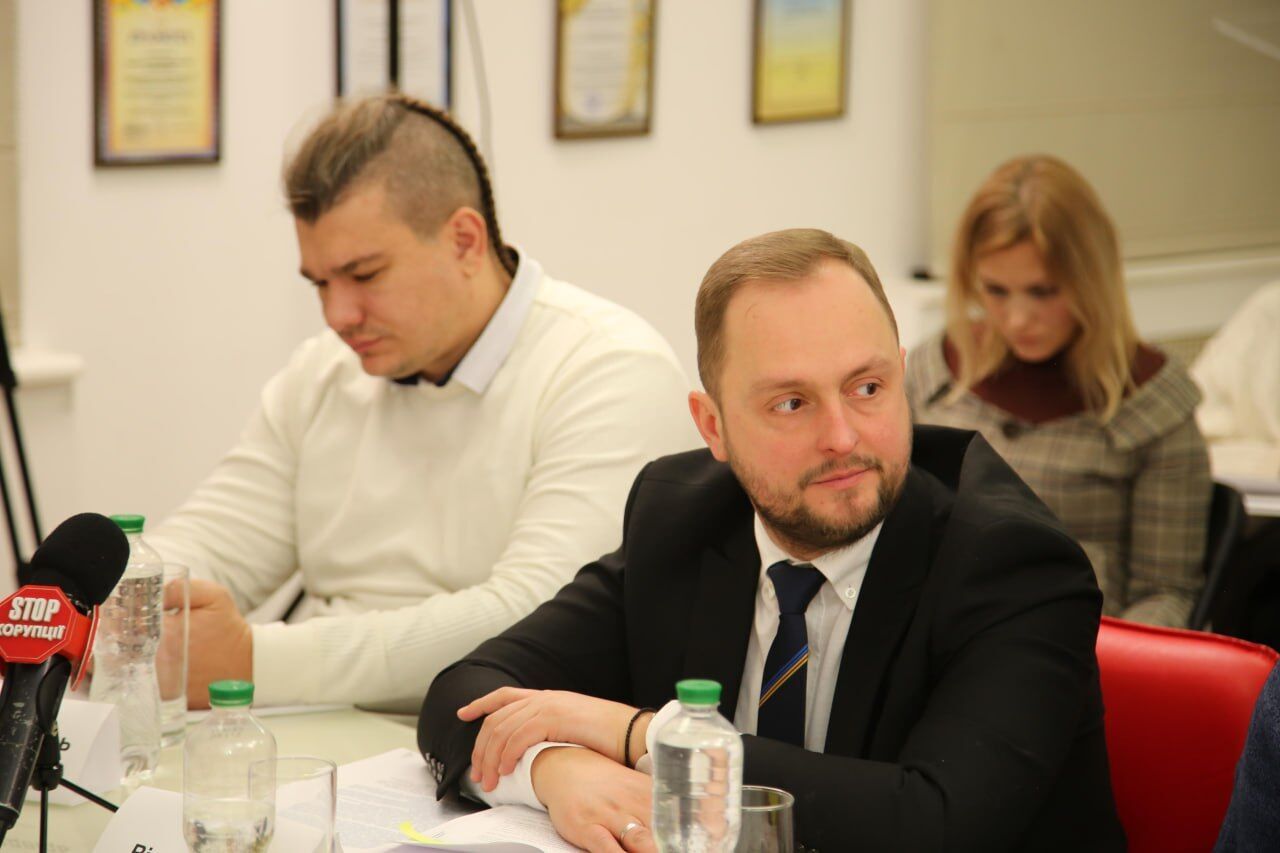 Виктор Сурник, адвокат