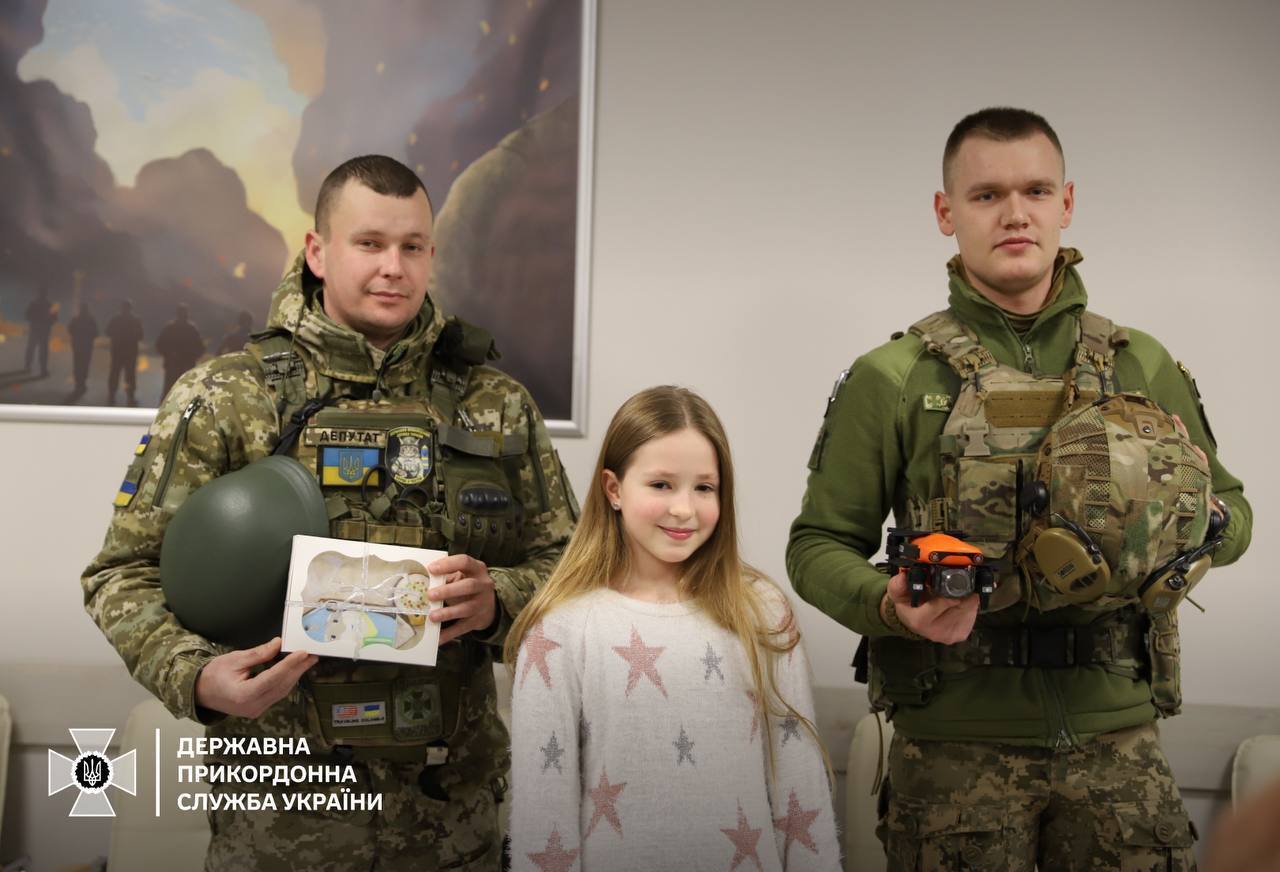Евгения попросила Святого Николая принести ей дрон, чтобы передать его военным