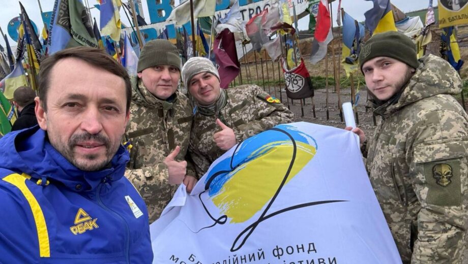 Волонтеры БФ молодежной инициативы »Надежда» Валерия Дубиля доставили РЭБы бойцам в новогодние праздники