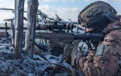 Украинские войска уничтожили склады врага и отразили более 180 атак рф