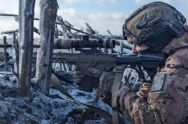 Украинские войска уничтожили склады врага и отразили более 180 атак рф