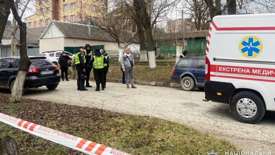 Взрыв возле ТЦК в Каменце-Подольском: погиб мужчина, четверо ранены