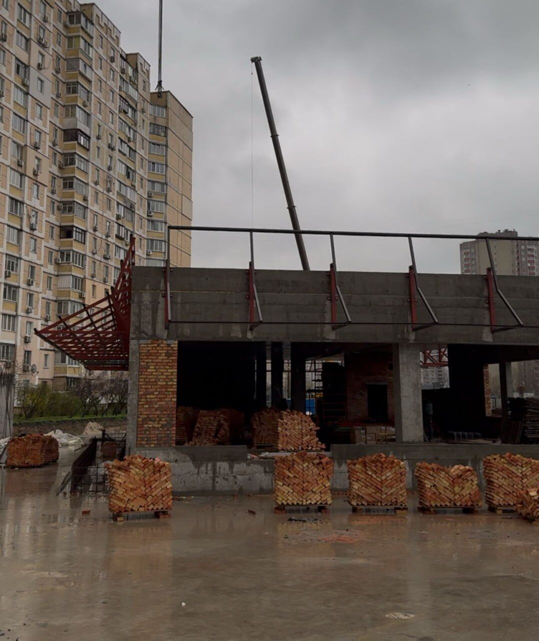 Обʼєкт схожий на ресторан швидкого харчування