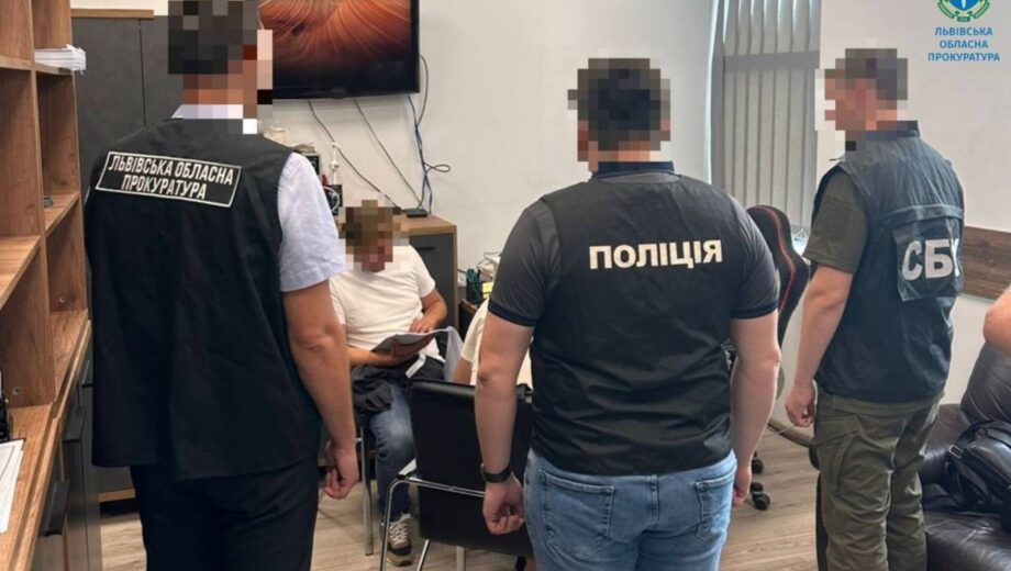 Ремонт на крови: во Львове руководительнице РГА присвоили 1,7 миллиона вместо ликвидации последствий удара россиян