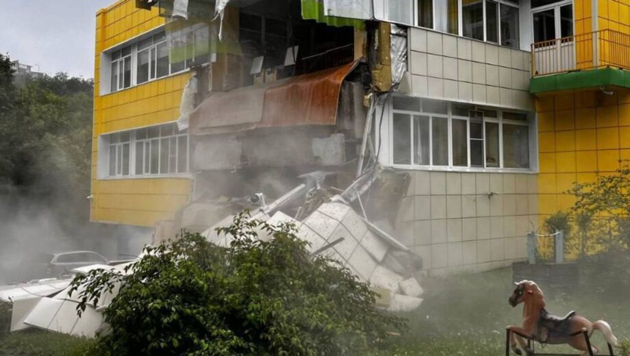 На російському півострові Камчатка стався потужний землетрус та цунамі — в Японії й на Гаваях оголосили евакуацію
