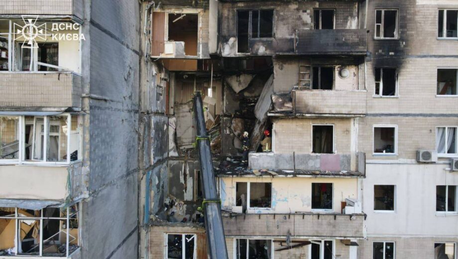 У Києві вже троє загиблих внаслідок атаки 7 вересня: з-під завалів дістали тіло чоловіка