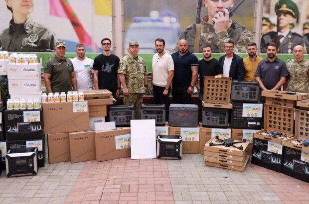 Фонд ”Надія”, Валерій Дубіль та Віта Присяжнюк передали прикордонникам допомогу на понад 30 млн гривень
