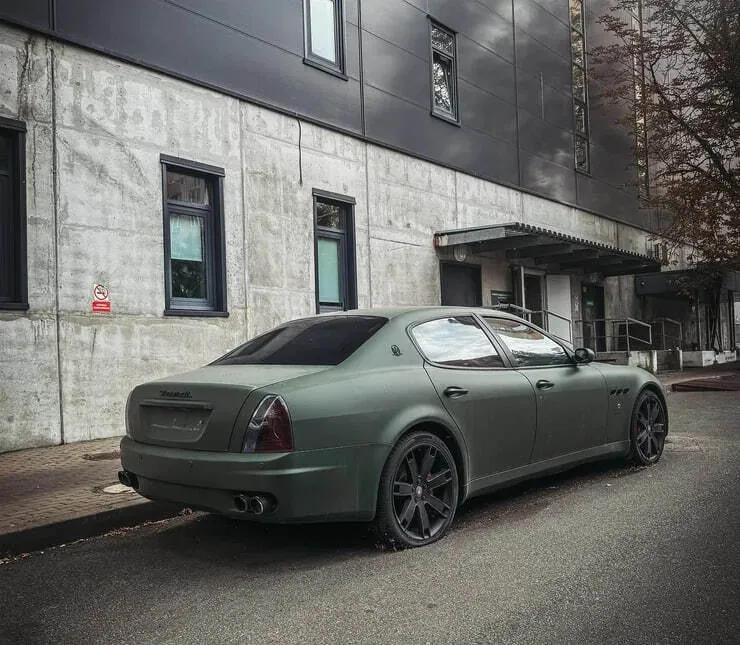 У Києві знайшли покинутий Maserati за $112 000