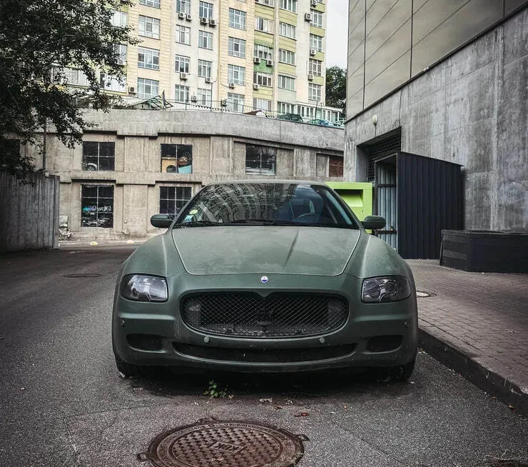 В Киеве нашли заброшенный Maserati за $112 000