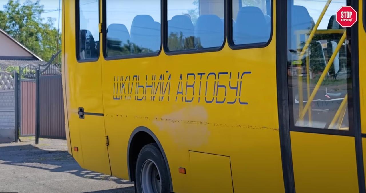 Пенсія — 2000 грн, автівки — на мільйони: ким насправді є президент ''Кудрівки'' Солодаренко і що пов’язує його з родиною Приходька