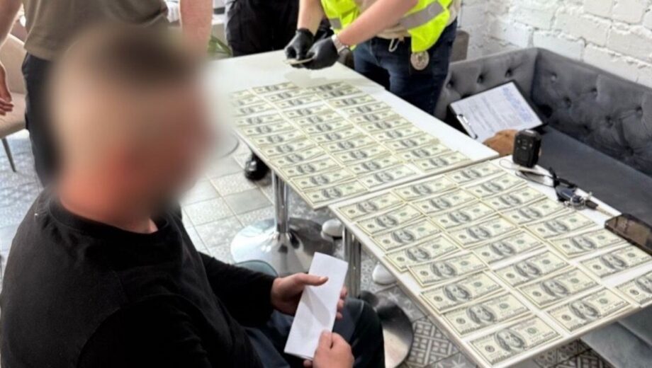 За 7500 долларов — за границу: в Киеве будут судить организаторов схемы для уклонения от мобилизации