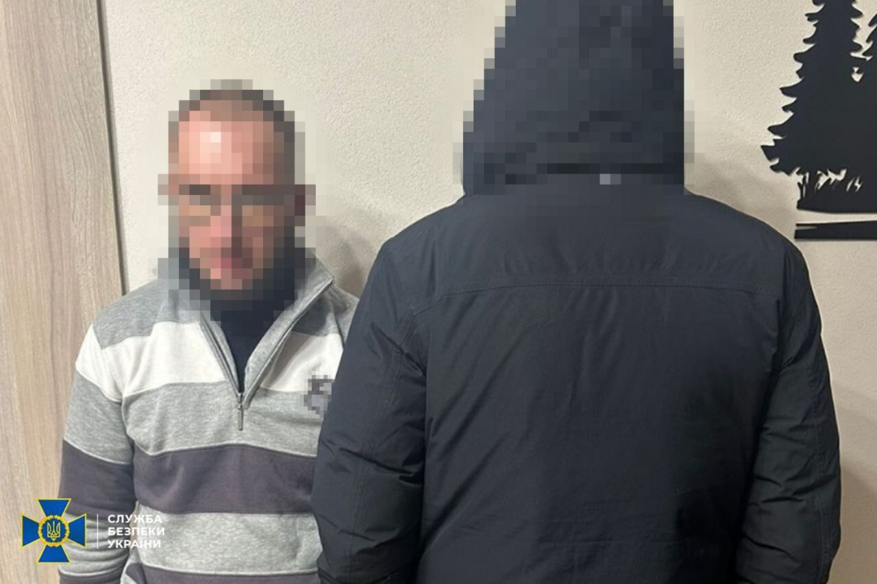 Агентів рф спіймали під час розвідки біля сільради на Івано-Франківщині
