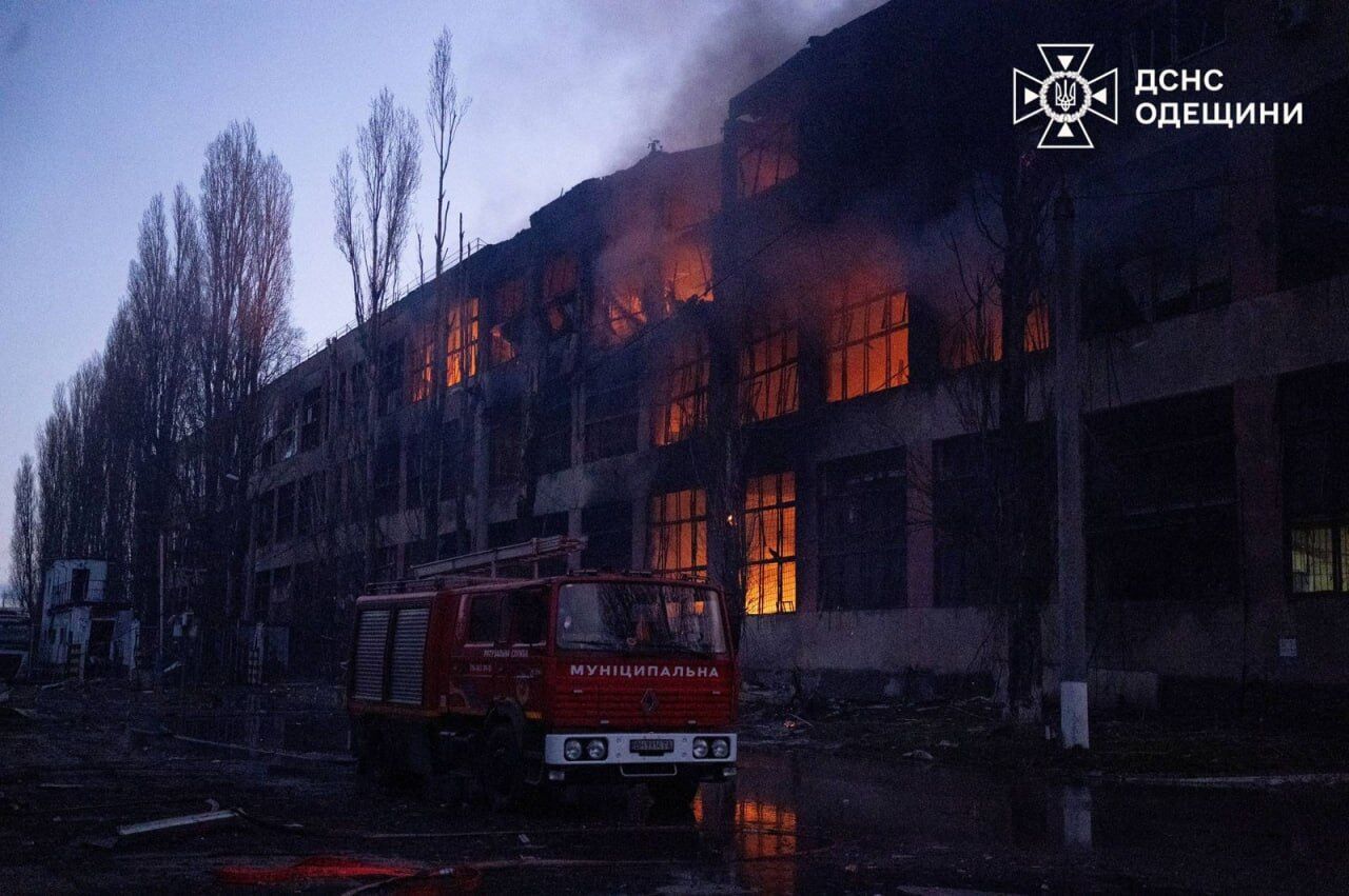 Одесса под огнем: энергетика уничтожена, больницы на генераторах