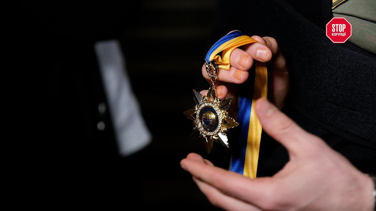 Волонтери, антикорупціонери та артисти: хто отримав новий ''Орден Благодійника'' і за що