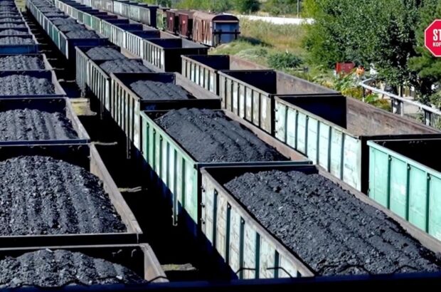 Антрацит по оккупации: кто и как продает украинским больницам уголь, которого в стране официально нет