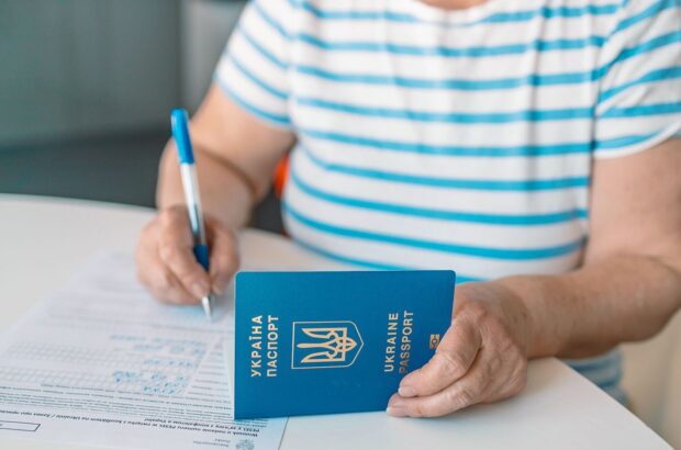 Польша меняет правила для украинцев: как легально остаться после марта 2026 года