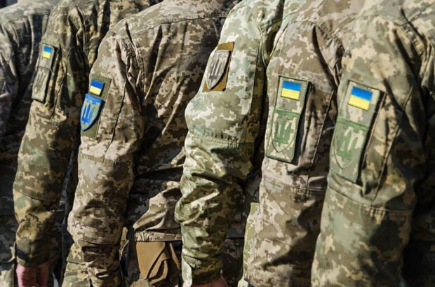Повернення із СЗЧ через ”Армія+”: як військовим відновити службу та соцгарантії