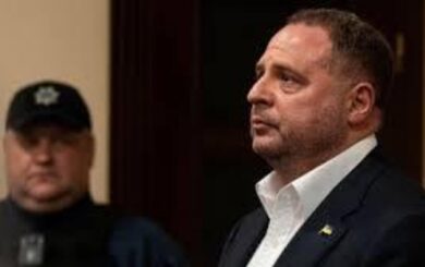 На Ермака совершено »нападение»: неизвестный мужчина бросил в него яйцом
