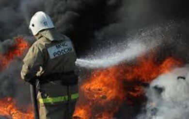 У Москві горить склад пластикових виробів: є загроза вибуху