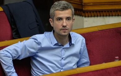 257 голосов »за»: Верховная Рада прекратила мандат Владимира Цабаля
