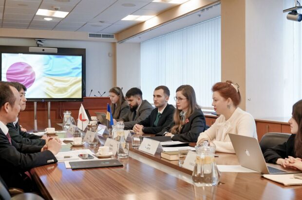 Япония передала почти 48 миллионов евро на восстановление украинских городов
