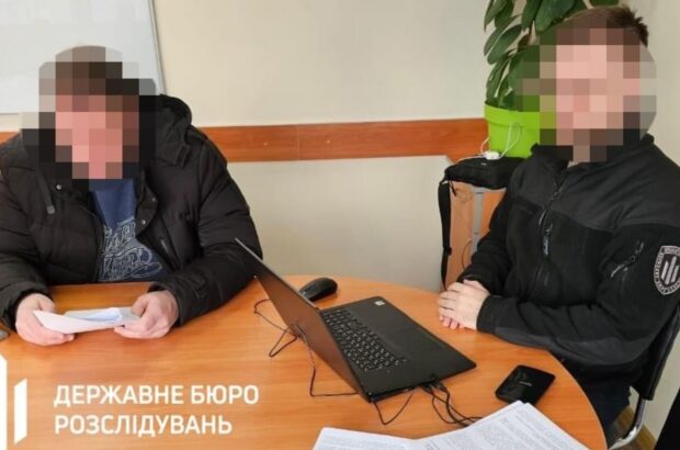 Запорожская военнослужащая получила почти 500 тысяч гривен »боевых» выплат, уклоняясь от службы