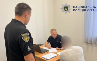 Фиктивная гостиничная фирма и миллионные транзакции: киберполиция разоблачила афериста