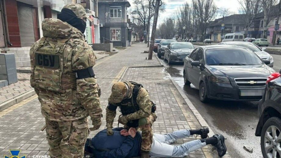 У Запоріжжі СБУ затримала рекетирів, які ”вибивали” гроші з дружини загиблого воїна ЗСУ