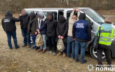 Брав 5-6 тисяч євро: уродженець Тернопільщини переправляв чоловіків  у Румунію