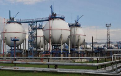 Будівництво ”нового” Кременчуцького НПЗ: суд визнав громадські слухання незаконними і скасував їх результат