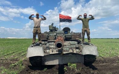 Два танки проти десяти: 5-а ОШБр героїчно знищила 10 одиниць російської техніки під Бахмутом (відео)