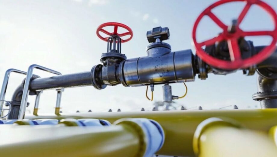 Сотрудники военкомата в комендантский час воровали газ из труб в Харьковской области