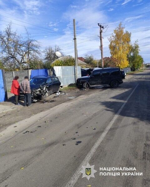 Водитель гелендевагена потеряла управление в Черкассах