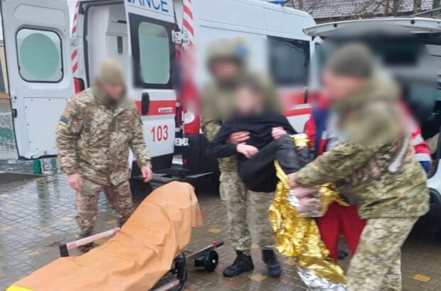 Застрял в камышах: на границе с Молдовой пограничники поймали 22-летнего одессита (фото, видео)