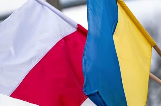 75% поляків проти відправлення польських військ та військ НАТО до України