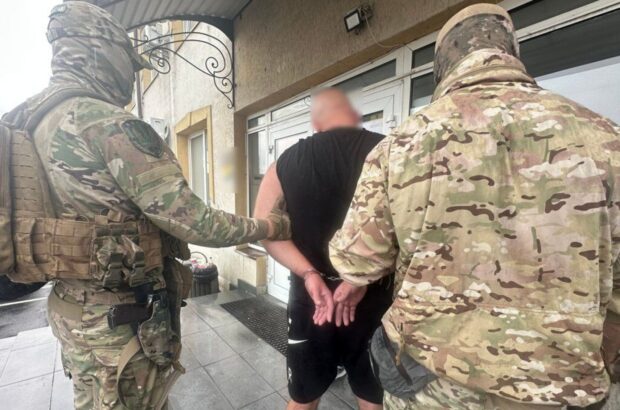 Затримано організатора ”пакету послуг” для виїзду військовозобов’язаних з України
