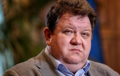 Паспорт рф та поновлення на посаді: триває розгляд справи екссудді Богдана Львова