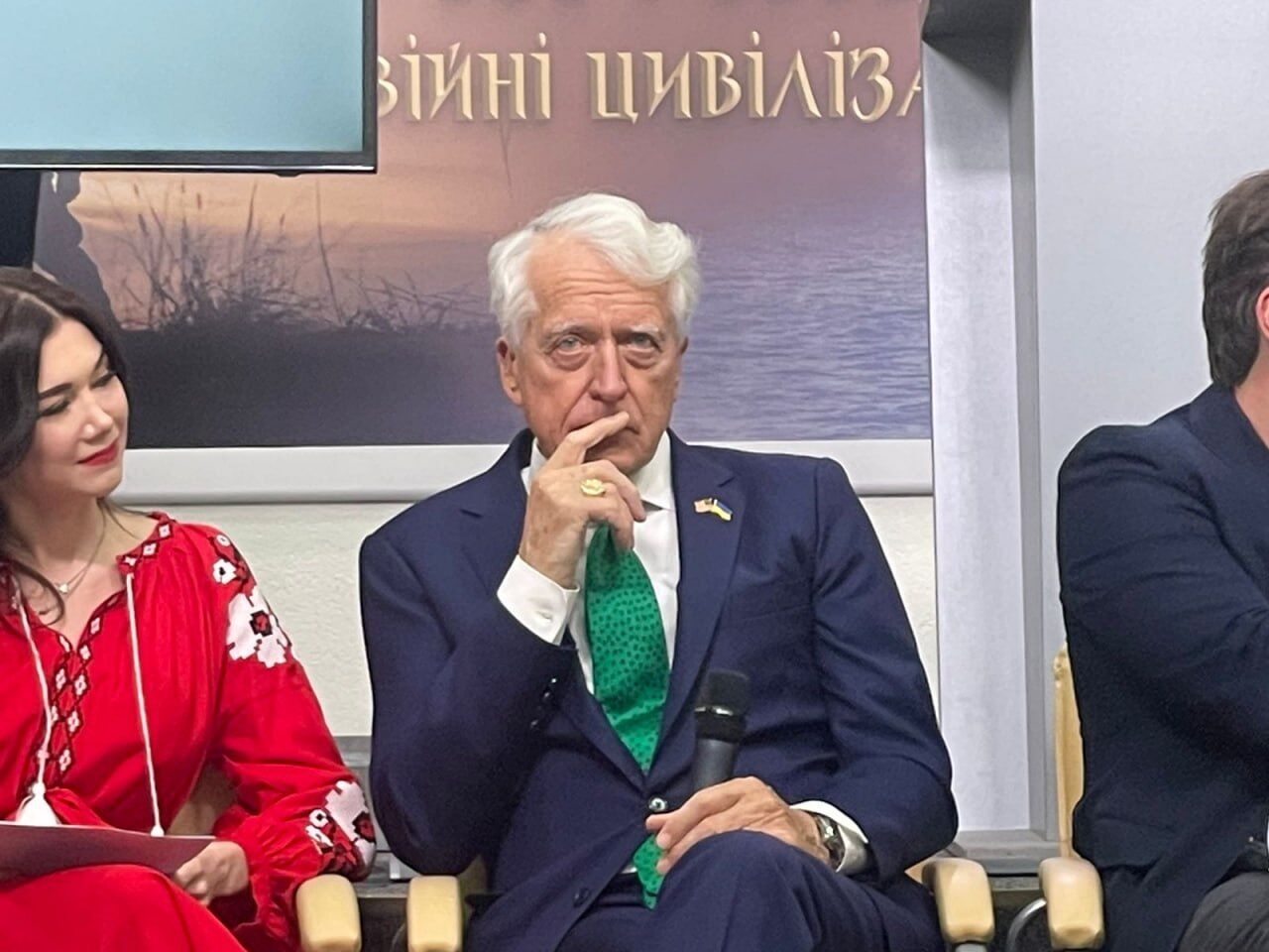  Сила культурної дипломатії: у Києві відбулась пресконференція за підсумками міжнародного туру хору ім. Верьовки 