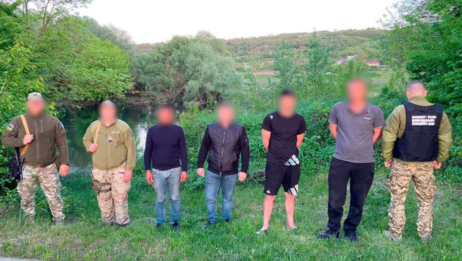 Пограничники задержали организатора переправки лиц через границу и его пособников