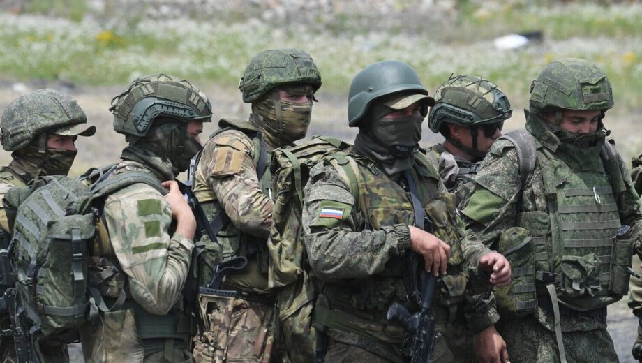 Росіяни взяли в полон 40 цивільних у Вовчанську, – керівник слідчого управління Болвінов
